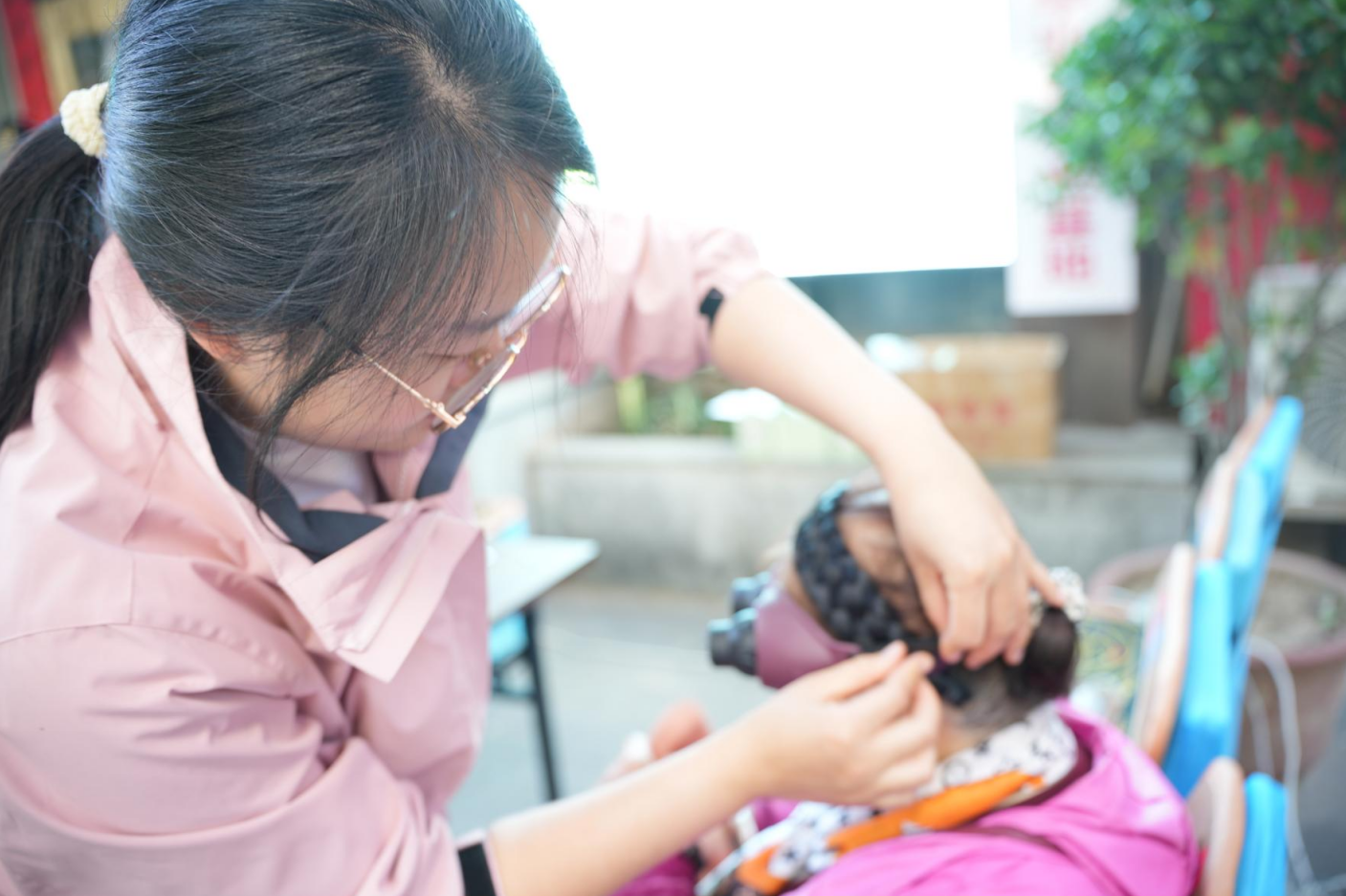 五一义诊暖人心｜春夏固本正当时，解锁春日健康新状态！